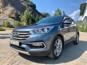 Xe Hyundai Santa Fe đời 2017, màu xanh lam, giao nhanh