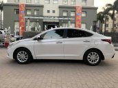 Cần bán gấp Hyundai Accent đời 2019, màu trắng giá tốt 475 triệu đồng