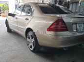 Bán Mercedes C class sản xuất năm 2011 chính chủ, giá chỉ 160 triệu