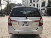 Cần bán xe Toyota Innova đời 2014, màu bạc, 420tr