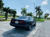 Cần bán xe Toyota Camry năm 1999, màu đen, giá tốt