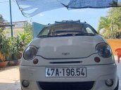 Cần bán xe Daewoo Matiz đời 2003, màu trắng, nhập khẩu