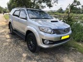 Toyota Fortuner 2016 ĐK 2017, số sàn, máy dầu, màu bạc