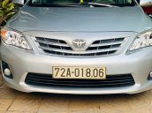 Cần bán Toyota Corolla Altis sản xuất năm 2011, màu bạc còn mới