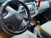 Bán Toyota Innova năm 2012 còn mới, giá tốt