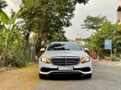 Cần bán Mercedes E200 năm sản xuất 2018