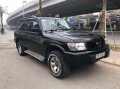 Cần bán Nissan Patrol năm sản xuất 2000, màu đen, nhập khẩu nguyên chiếc, giá rẻ