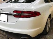 Bán xe Jaguar XF sản xuất 2014, màu trắng, nhập khẩu