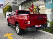 Bán ô tô Toyota Hilux sản xuất năm 2018, màu đỏ