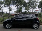 Cần bán gấp Mazda 2 năm 2011, màu đen, nhập khẩu, giá 315tr