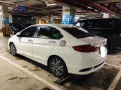 Bán nhanh ô tô Honda City TOP đời 2018, màu trắng chính chủ, 500 triệu có fix