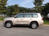 Cần bán Land Cruiser VX 2015 đăng kí 2016, xe cá nhân chính chủ