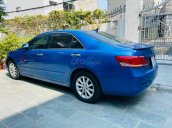 Bán Toyota Camry bản 2.4 năm 2010, màu xanh lam, xe doanh nhân, giá hợp lý