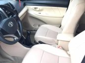 Cần bán gấp Toyota Vios E năm 2017, màu trắng số sàn