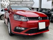 Mua xe tặng Vợ - Chọn ngay Polo Hatchback màu đỏ nhỏ gọn đưa đón con đi học - bền bỉ