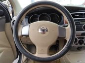 Cần bán Nissan Grand livina năm sản xuất 2011 còn mới