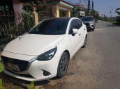 Cần bán xe Mazda 2 sản xuất 2016 còn mới giá cạnh tranh