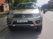 Bán gấp giá mềm mại chiếc Mitsubishi Pajero Sport  2.5 năm 2016, màu vàng cát chính chủ