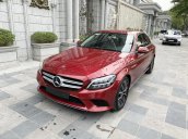 Cắt lỗ trả trước 500tr có xe đi chiếc Mercedes-Benz C200