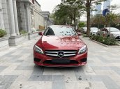 Cắt lỗ trả trước 500tr có xe đi chiếc Mercedes-Benz C200