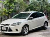 Bán nhanh chiếc Ford Focus năm 2014, màu trắng, 408 triệu bao rút hồ sơ