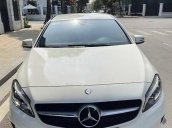 Cần bán xe Mercedes A200 sản xuất năm 2015, màu trắng, nhập khẩu nguyên chiếc, giá tốt