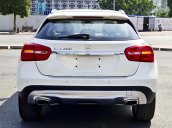 Xe Mercedes GLA200 sản xuất năm 2015, màu trắng, nhập khẩu nguyên chiếc