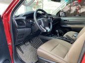 Bán Toyota Hilux sản xuất 2018, nhập khẩu nguyên chiếc còn mới, giá tốt