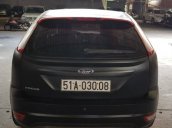 Xe Ford Focus đời 2010, màu xám còn mới