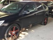 Xe Ford Focus đời 2010, màu xám còn mới