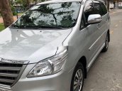 Cần bán xe Toyota Innova năm sản xuất 2015 còn mới