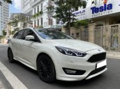 Bán Ford Focus Sport trắng 2018, giá 662tr