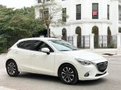 Bán gấp giá đẹp xe Mazda 2 1.5AT sản xuất 2016, màu trắng, biển Sài Gòn