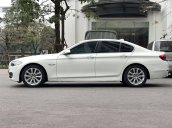 Bán xe BMW 520i sản xuất cuối 2016, màu trắng, đẹp từ xe đến biển