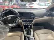 Cần bán Hyundai Elantra 2.0 AT đặc biệt sản xuất 2020, giá 686tr