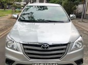 Cần bán xe Toyota Innova năm sản xuất 2015 còn mới