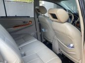 Cần bán xe Toyota Innova 2008, màu bạc, xe chính chủ 