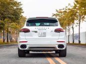 Xe Porsche Cayenne năm sản xuất 2015, màu trắng, nhập khẩu