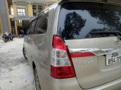 Bán Toyota Innova sản xuất 2016, màu vàng cát