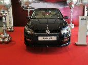 Polo Hatchback 2021 màu đen - mẫu xe tiêu biểu cho dòng xe đô thị dành cho gia đình nhỏ và phái nữ