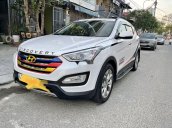 Cần bán xe Hyundai Santa Fe sản xuất năm 2014, nhập khẩu còn mới, giá tốt