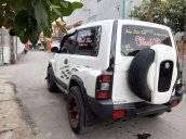 Cần bán xe Ssangyong Korando sản xuất năm 2004, màu trắng