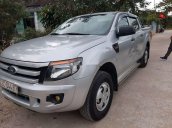 Cần bán lại xe Ford Ranger năm 2013, xe nhập còn mới