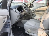 Bán xe Toyota Innova sản xuất năm 2015 còn mới