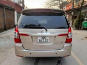 Cần bán lại xe Toyota Innova sản xuất 2015 còn mới giá cạnh tranh