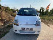 Cần bán lại xe Chevrolet Spark năm sản xuất 2009, màu trắng