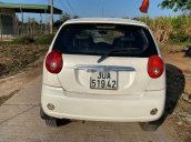 Cần bán lại xe Chevrolet Spark năm sản xuất 2009, màu trắng