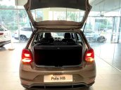 VW Polo nhập khẩu nguyên chiếc màu cực độc, giá ưu đãi tháng 2/2021