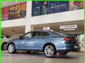 [Volkswagen Vũng Tàu ] Passat màu xanh giao ngay - Lì xì phí trước bạ 177 triệu + phụ kiện khi đặt cọc T2/2020 