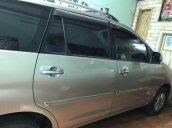 Cần bán gấp Toyota Innova sản xuất 2011 còn mới